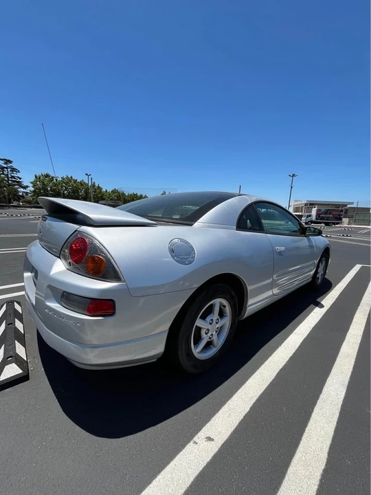 2003 Mitsubishi Eclipse 3rd Gen - Image 4 of 5