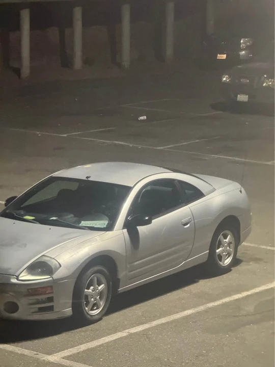 2003 Mitsubishi Eclipse 3rd Gen - Image 3 of 6