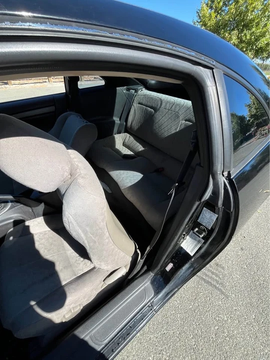 2003 Mitsubishi Eclipse 3rd Gen - Image 7 of 11