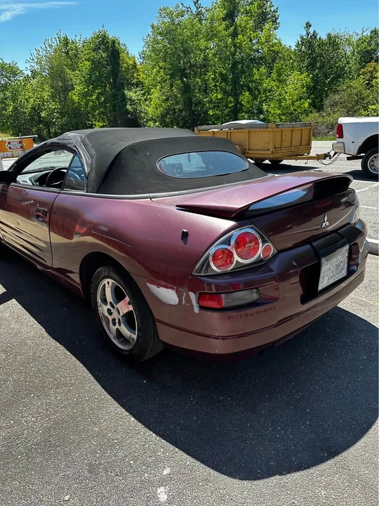 2003 Mitsubishi Eclipse 3rd Gen - Image 8 of 16