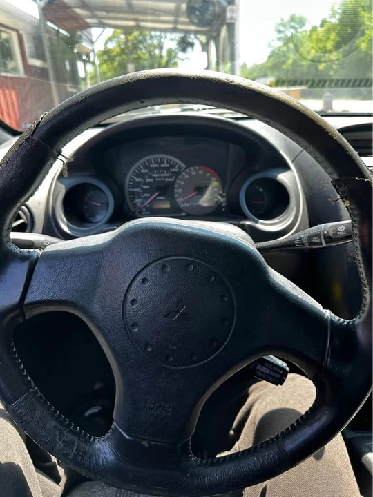 2003 Mitsubishi Eclipse 3rd Gen - Image 14 of 16