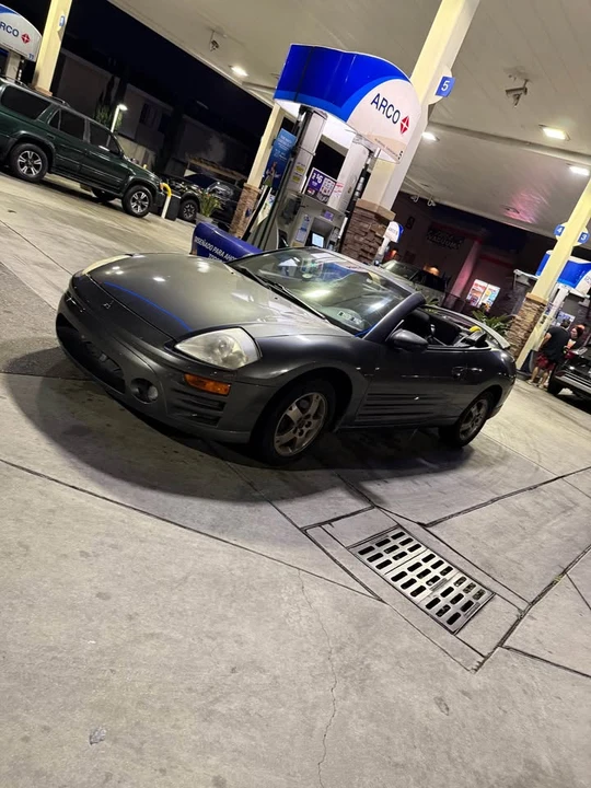 2003 Mitsubishi Eclipse 3rd Gen - Image 2 of 7