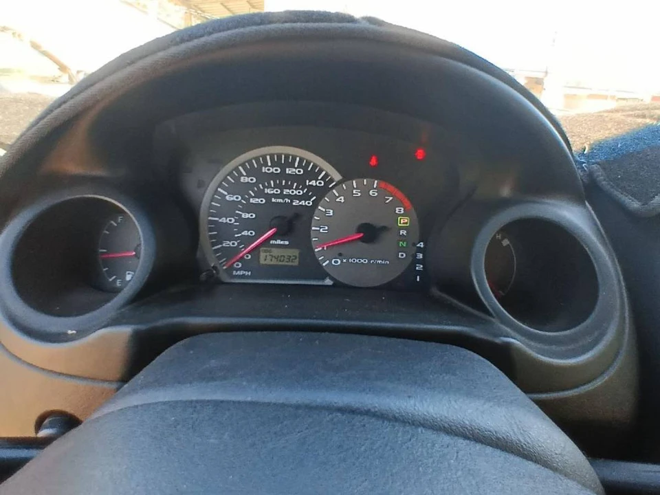 2003 Mitsubishi Eclipse 3rd Gen - Image 5 of 9