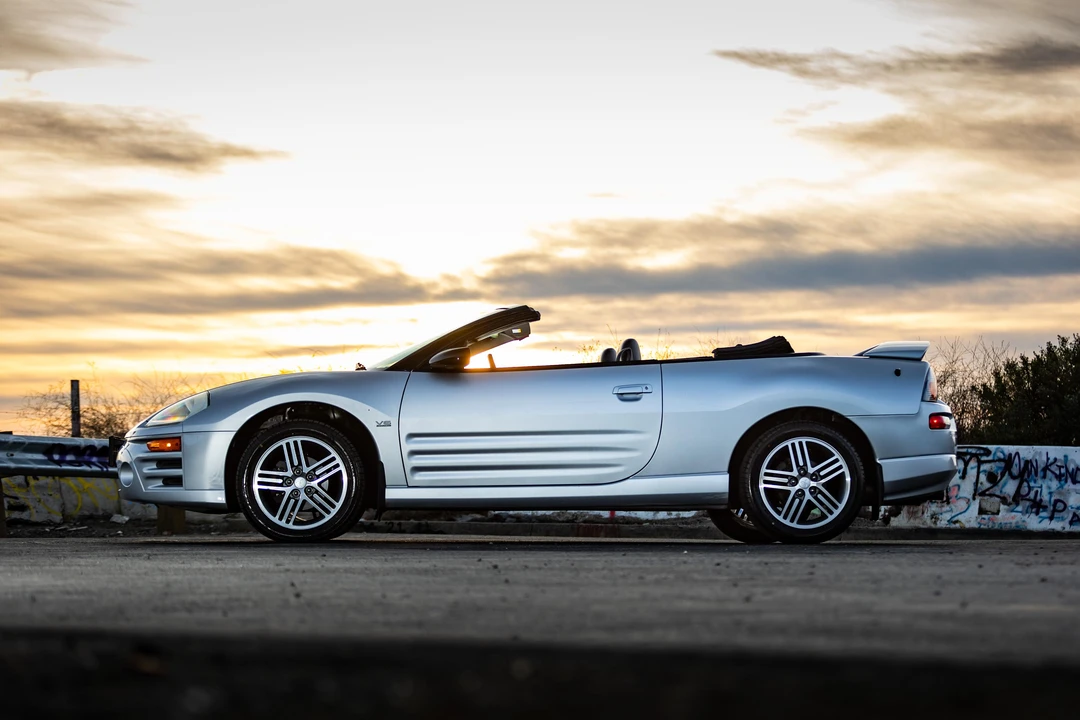 2003 Mitsubishi Eclipse 3rd Gen - Image 13 of 31