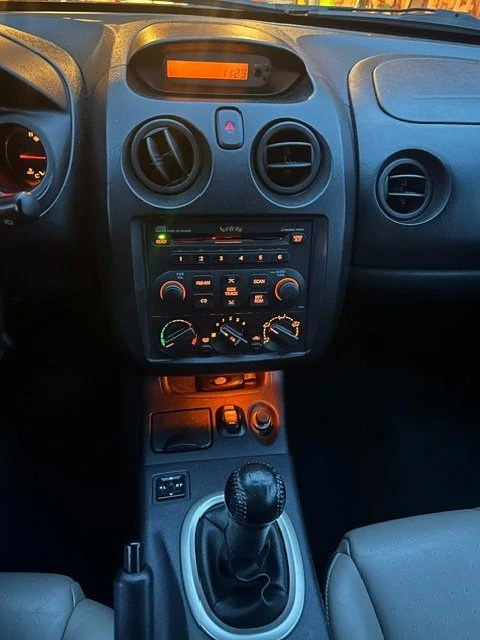 2003 Mitsubishi Eclipse 3rd Gen - Image 17 of 20