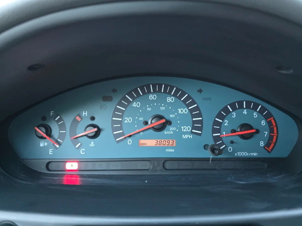 2003 Mitsubishi Galant 8th Gen - Image 17 of 20