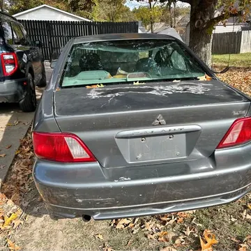 2003 Mitsubishi Galant