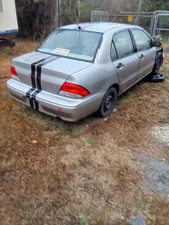 2003 Mitsubishi Lancer - Image 11 of 16