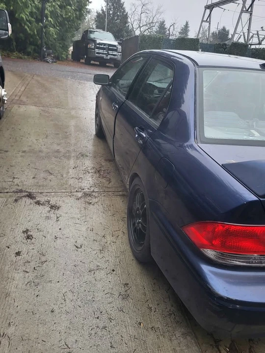 2003 Mitsubishi Lancer 8th Gen - Image 3 of 4