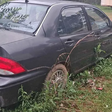 2003 Mitsubishi Lancer DE Sedan