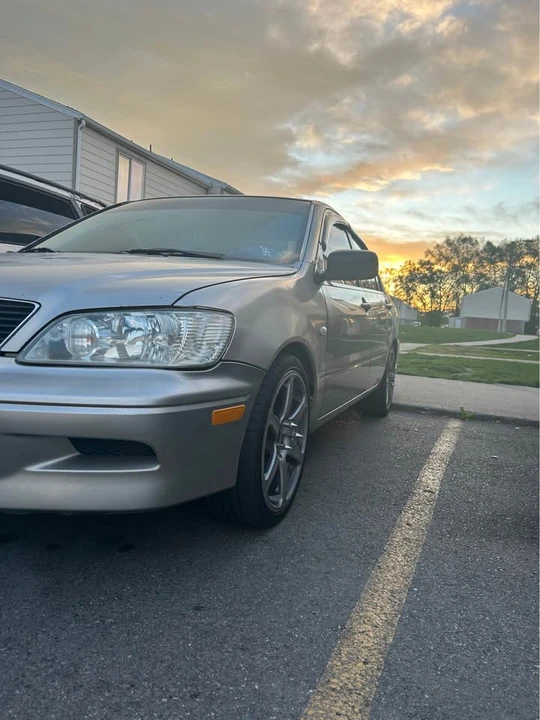 2003 Mitsubishi Lancer 8th Gen - Image 2 of 6