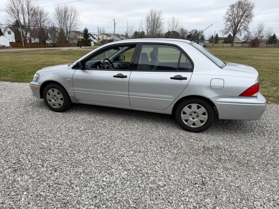 2003 Mitsubishi Lancer 8th Gen - Image 3 of 9