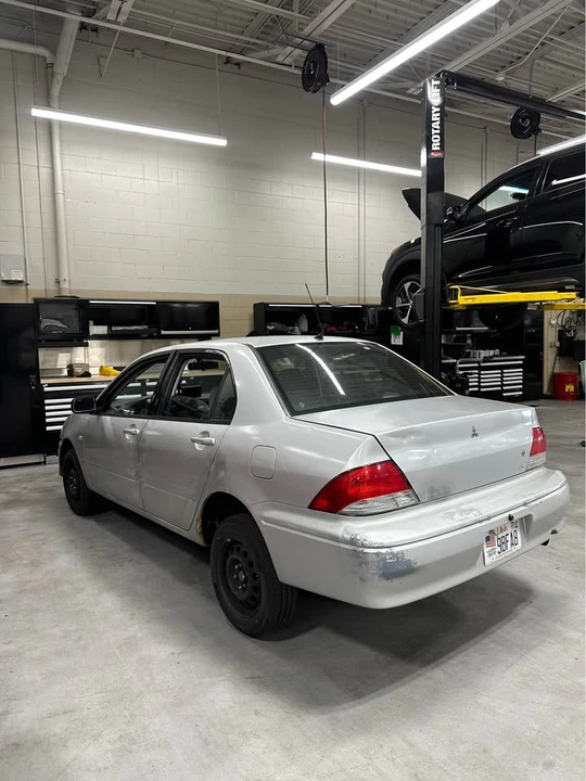 2003 Mitsubishi Lancer 8th Gen - Image 3 of 6