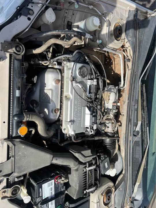 2003 Mitsubishi Lancer 8th Gen - Image 5 of 7