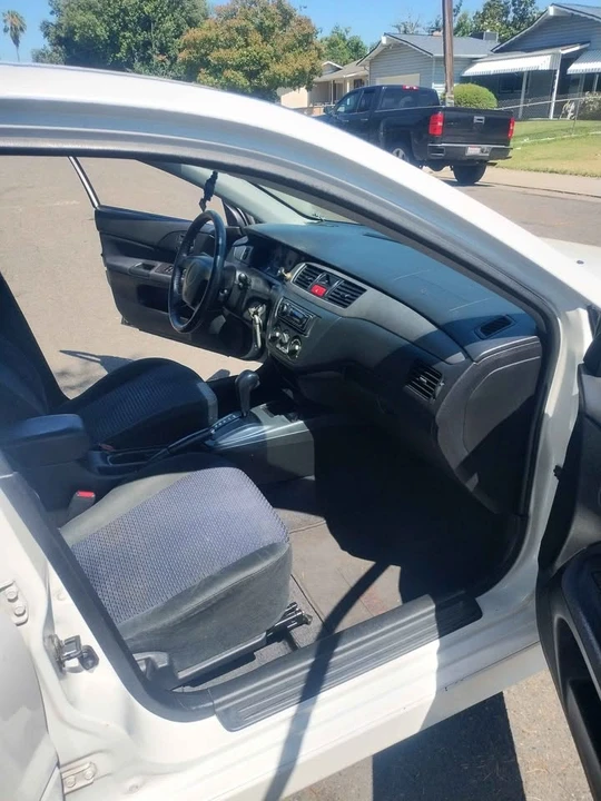 2003 Mitsubishi Lancer 8th Gen - Image 13 of 19