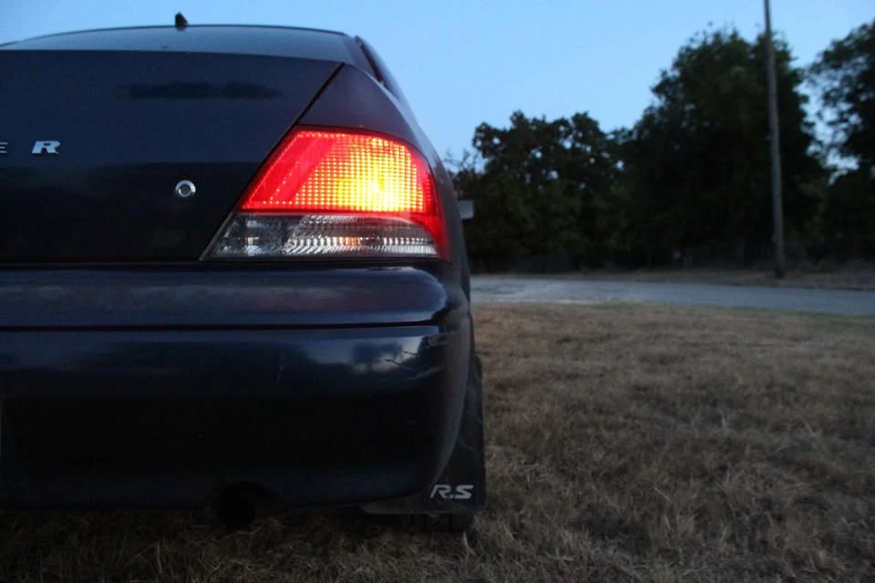 2003 Mitsubishi Lancer 8th Gen - Image 6 of 17