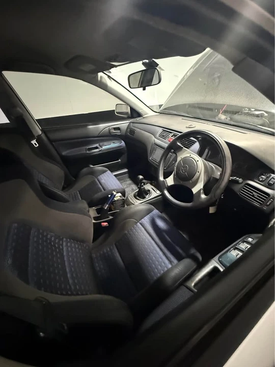 2003 Mitsubishi Lancer - Image 4 of 13