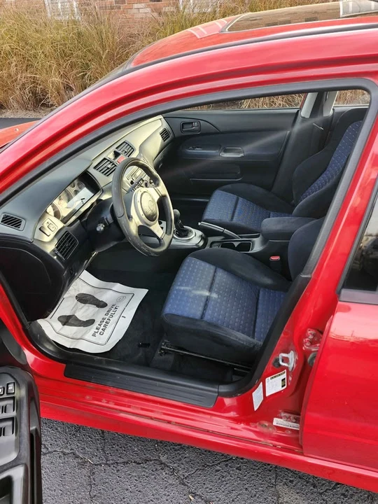 2003 Mitsubishi Lancer - Image 10 of 12