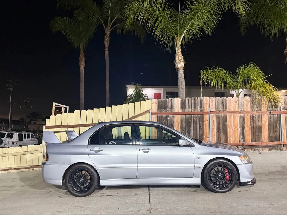 2003 Mitsubishi Lancer Evolution VIII 7th Gen - Image 2 of 9