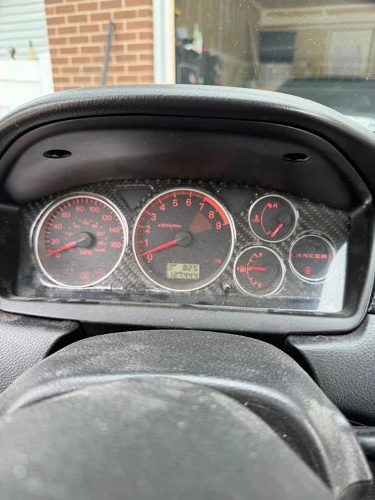 2003 Mitsubishi Lancer - Image 11 of 14