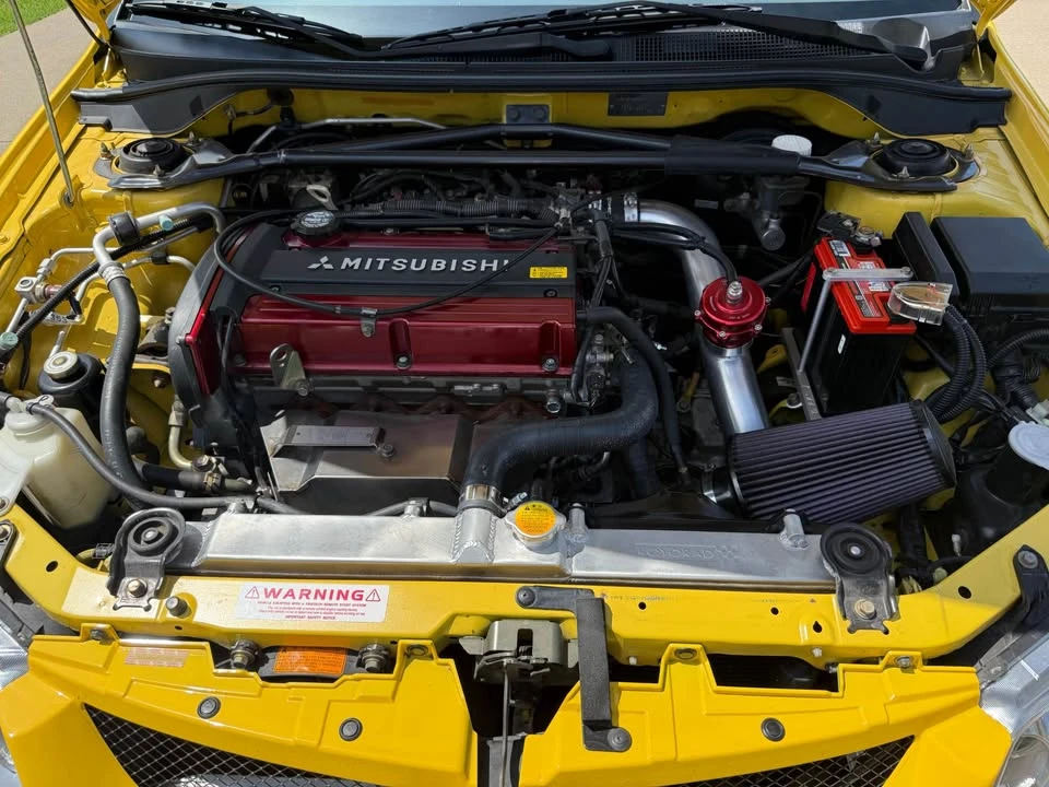 2003 Mitsubishi Lancer - Image 16 of 17
