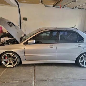 2003 Mitsubishi Lancer Evolution GSR Sedan 4D