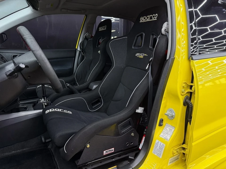 2003 Mitsubishi Lancer - Image 12 of 12