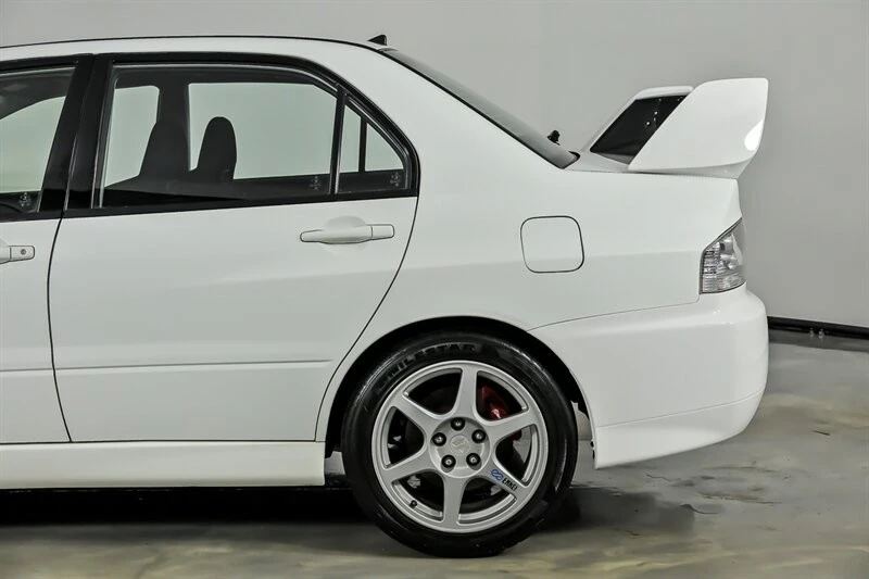 2003 Mitsubishi Lancer - Image 9 of 21