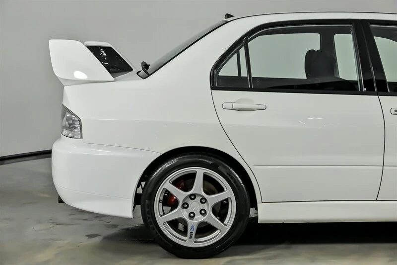2003 Mitsubishi Lancer - Image 13 of 21