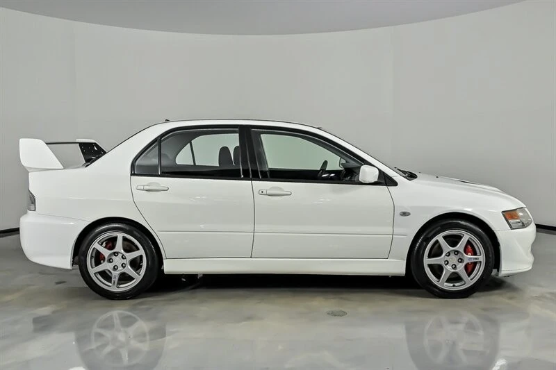2003 Mitsubishi Lancer - Image 14 of 21
