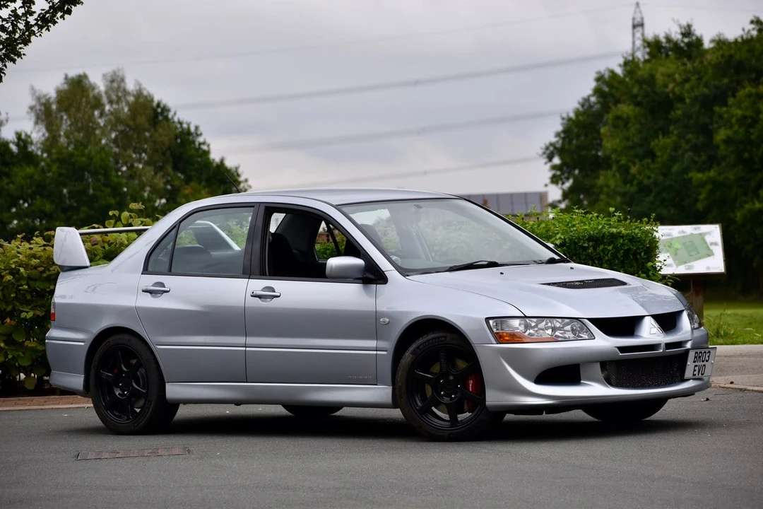2003 Mitsubishi Lancer Evolution VIII 7th Gen - Image 2 of 30