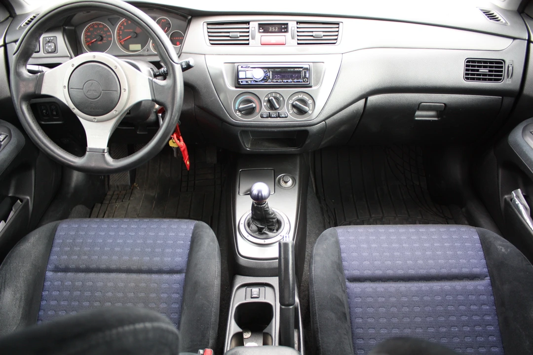 2003 Mitsubishi Lancer Evolution VIII 7th Gen - Image 13 of 29