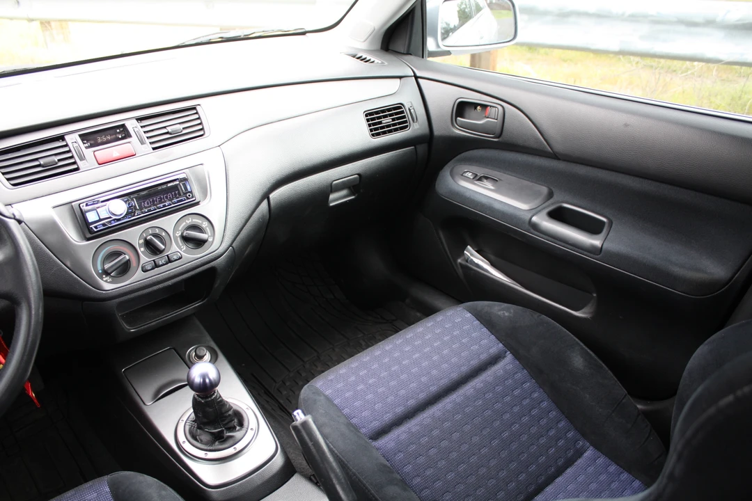 2003 Mitsubishi Lancer Evolution VIII 7th Gen - Image 16 of 29