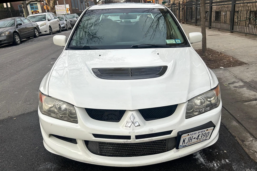 2003 Mitsubishi Lancer Evolution VIII 7th Gen - Image 2 of 31