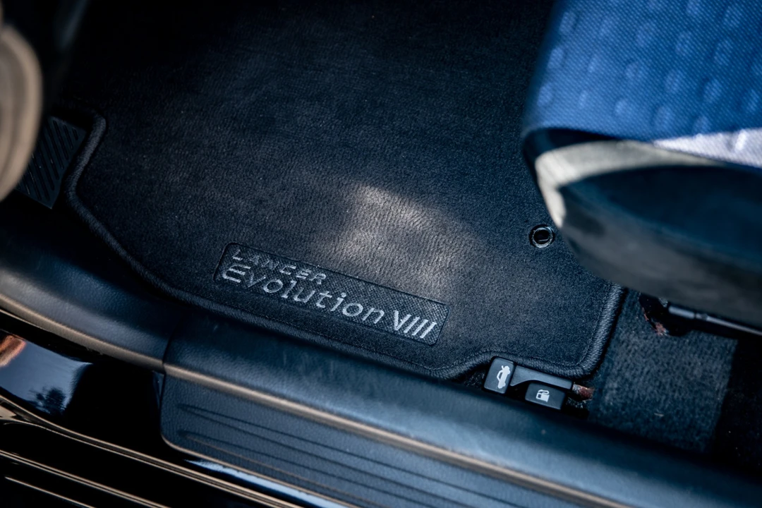 2003 Mitsubishi Lancer Evolution VIII 7th Gen - Image 11 of 25