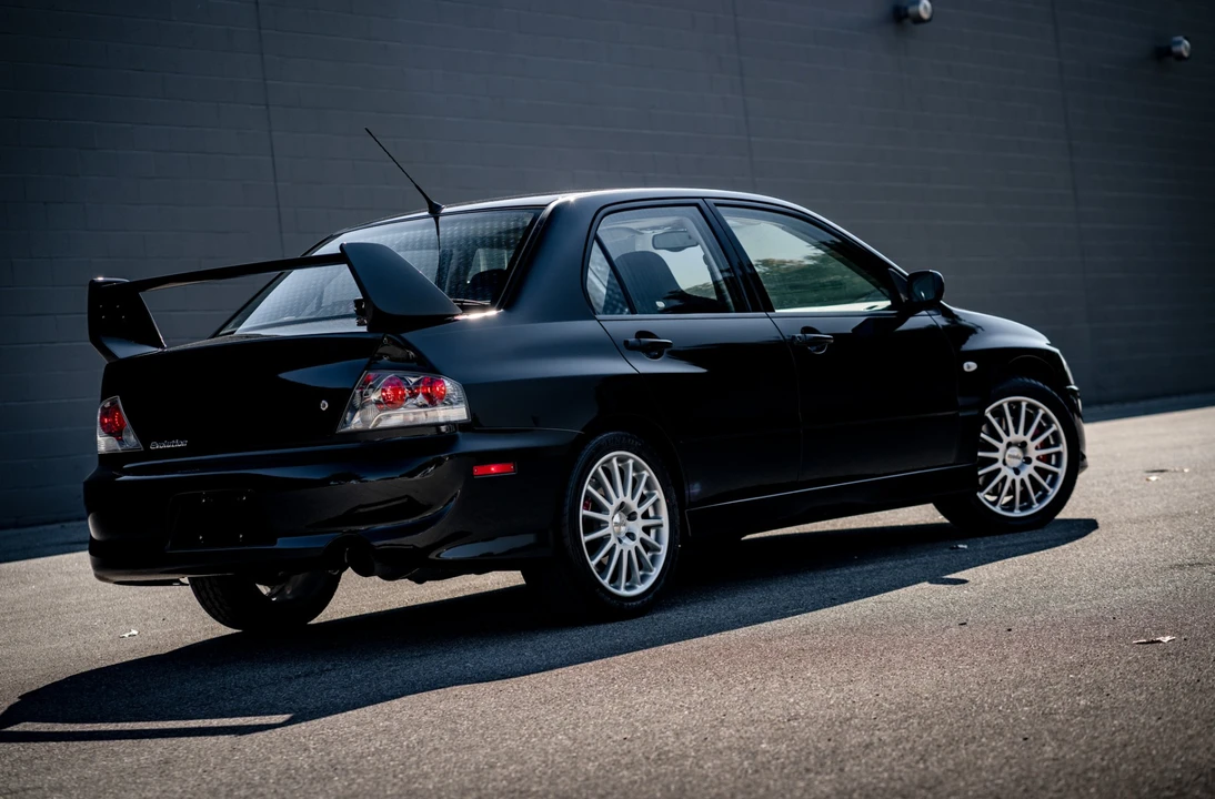 2003 Mitsubishi Lancer Evolution VIII 7th Gen - Image 13 of 25
