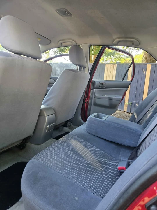 2003 Mitsubishi Lancer 8th Gen - Image 9 of 16