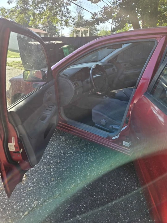 2003 Mitsubishi Lancer 8th Gen - Image 6 of 16
