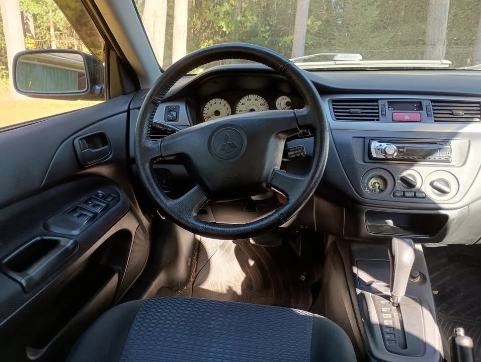 2003 Mitsubishi Lancer 8th Gen - Image 4 of 12