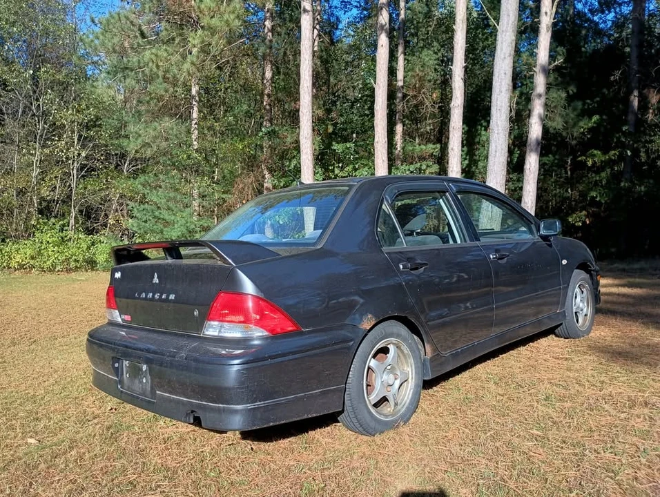 2003 Mitsubishi Lancer 8th Gen - Image 2 of 12