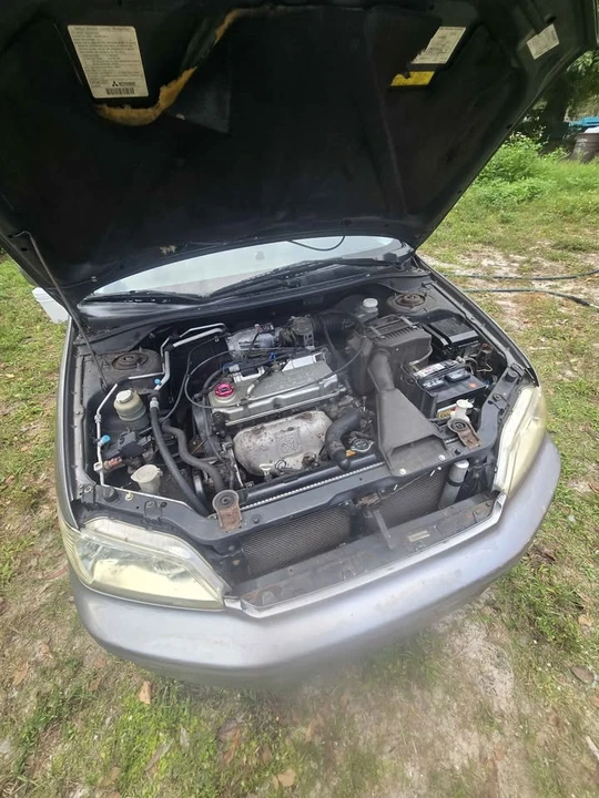2003 Mitsubishi Lancer 8th Gen - Image 13 of 17