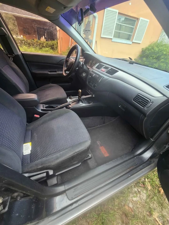 2003 Mitsubishi Lancer 8th Gen - Image 7 of 17