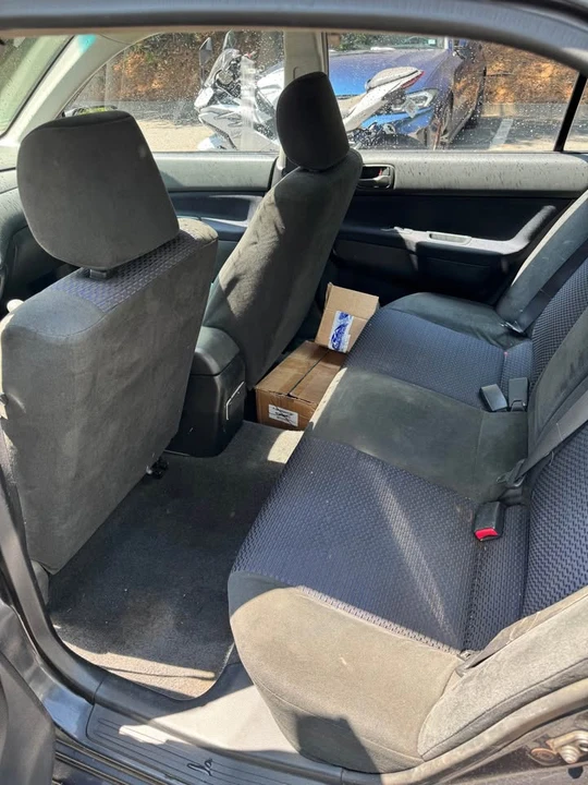 2003 Mitsubishi Lancer 8th Gen - Image 9 of 13