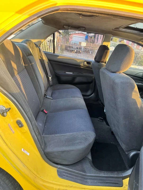 2003 Mitsubishi Lancer 8th Gen - Image 10 of 13