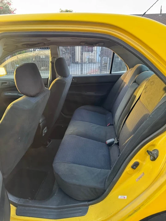2003 Mitsubishi Lancer 8th Gen - Image 9 of 13