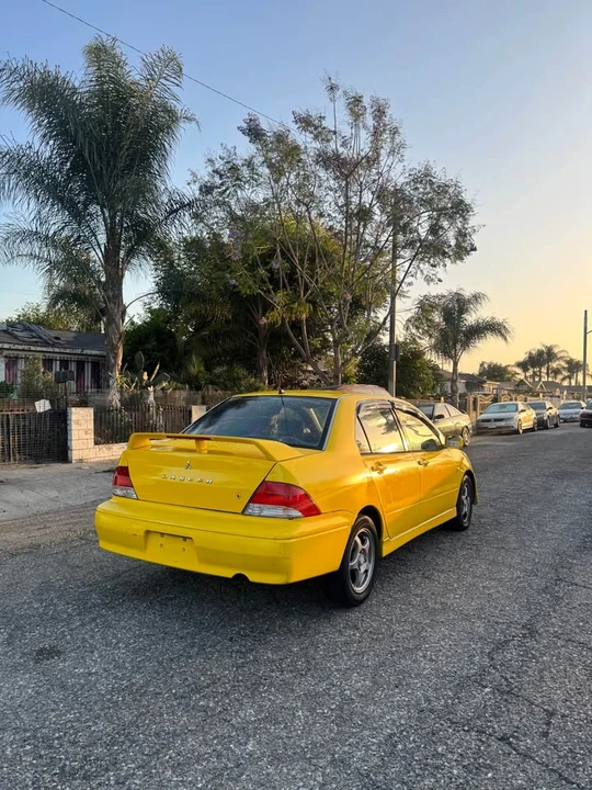 2003 Mitsubishi Lancer 8th Gen - Image 5 of 13