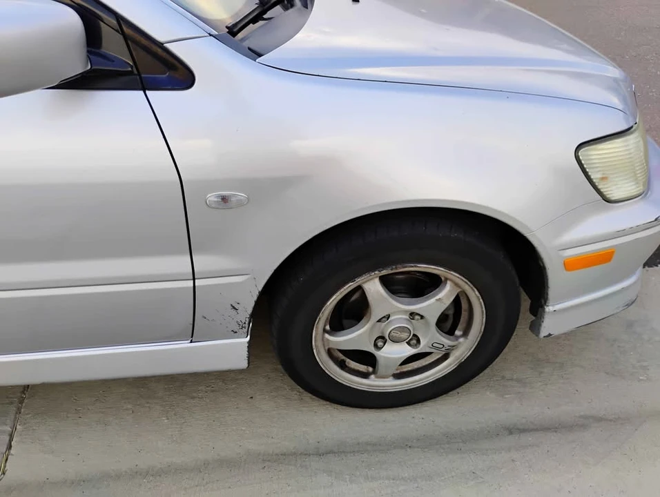 2003 Mitsubishi Lancer 8th Gen - Image 11 of 15