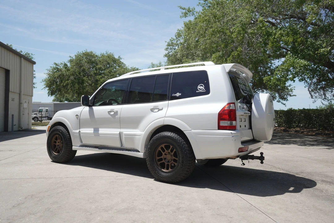 2003 Mitsubishi Pajero/Montero 3rd Gen - Image 23 of 31