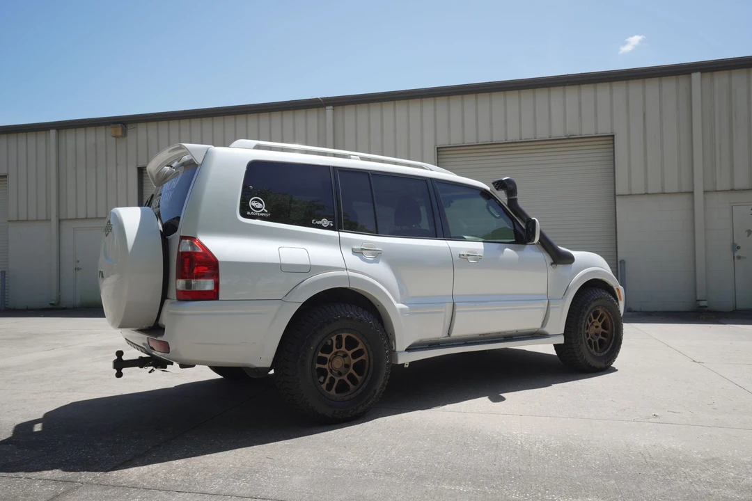 2003 Mitsubishi Pajero/Montero 3rd Gen - Image 25 of 31