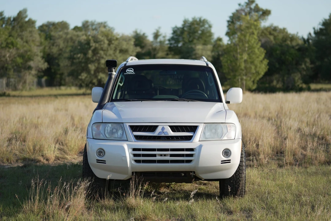 2003 Mitsubishi Pajero/Montero 3rd Gen - Image 18 of 31